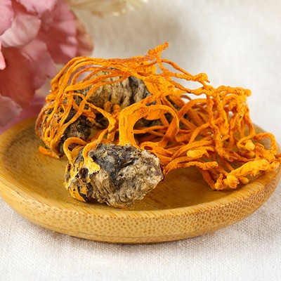 【产地直供】2021年新货产地柞蚕培养基虫草花带孢子头北蛹体虫草图2