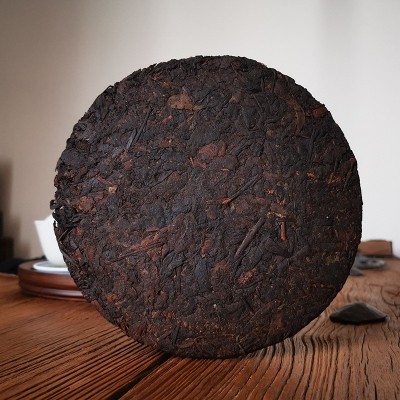 批发云南茶叶普洱茶勐海熟茶饼老普洱七子饼茶金芽饼357g普洱茶2件起批图3