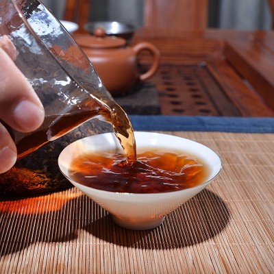 延初茶业 云南普洱茶 熟茶饼茶 陈年 老普洱 古树茶 厂家直接发货2件起批图3
