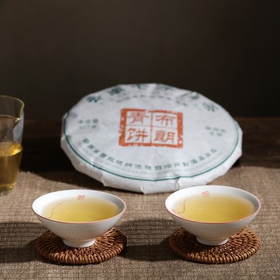 厂家直销云南普洱茶生茶饼茶357克/片布朗山头春料五年陈化茶叶 2饼起批图3