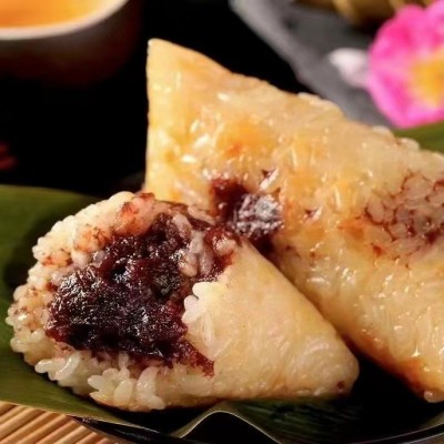 大肉粽子蛋黄鲜肉粽大粽子手工新鲜蜜枣甜粽嘉兴端午早餐速食批发 2件起批图3