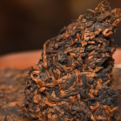 【花香古树宫廷】2018大雪山熟茶批发自带花香的普洱茶357g熟茶饼2件起批图2