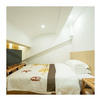 阁楼大床房图2