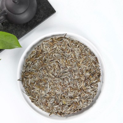 福鼎的白茶2021年白毫银针茶饼300克日晒高山茶厂家直供批发  2个图2