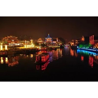 秦淮河画舫图1
