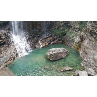 三叠泉Sandie Waterfall图1
