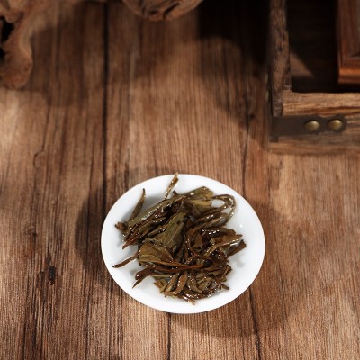 福鼎白茶2013年白牡丹老白茶散茶花香蜜甜核心产区霁雪春工厂批发  20斤图4