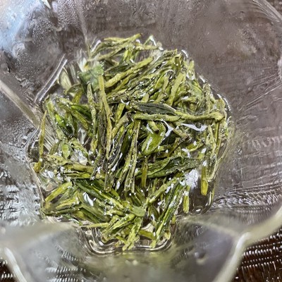 2023年三江绿茶豆香浓香型早春扁茶扁型绿茶茶叶厂家直销  2斤图3