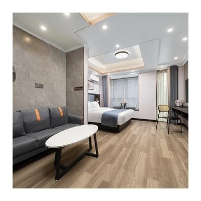 赛里木湖大床房（阳光通透+采光好+舒适床品）图1