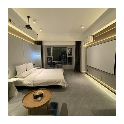 轻奢影院巨屏大床房图4